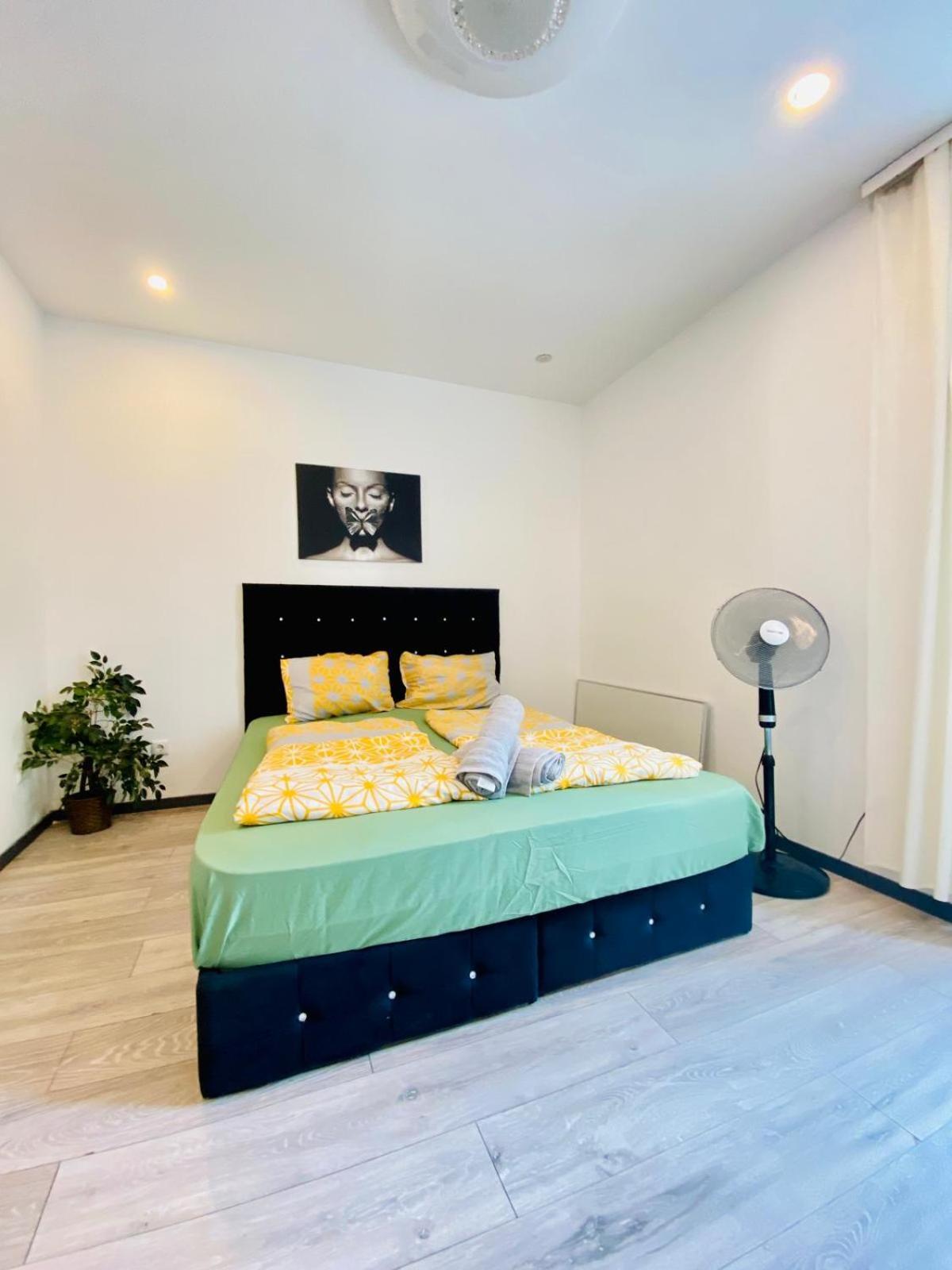 Cute 1Br Apt - 10 Mins Walk From Downtown Viena Exterior foto